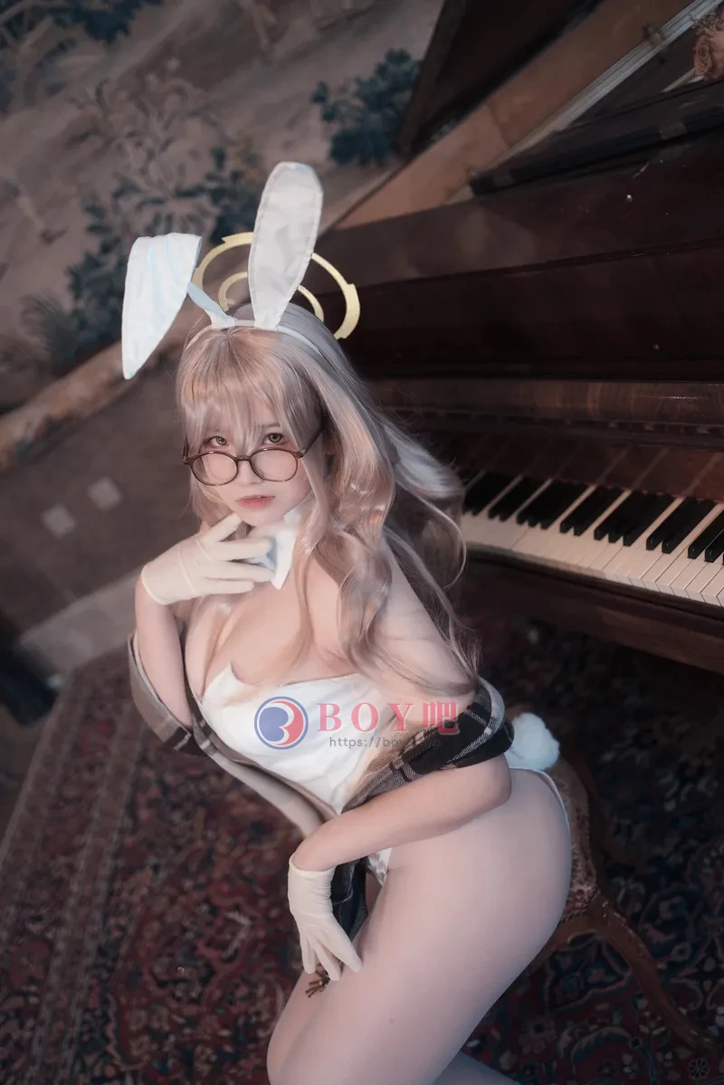 阿半今天很开心 – 写真作品图集
