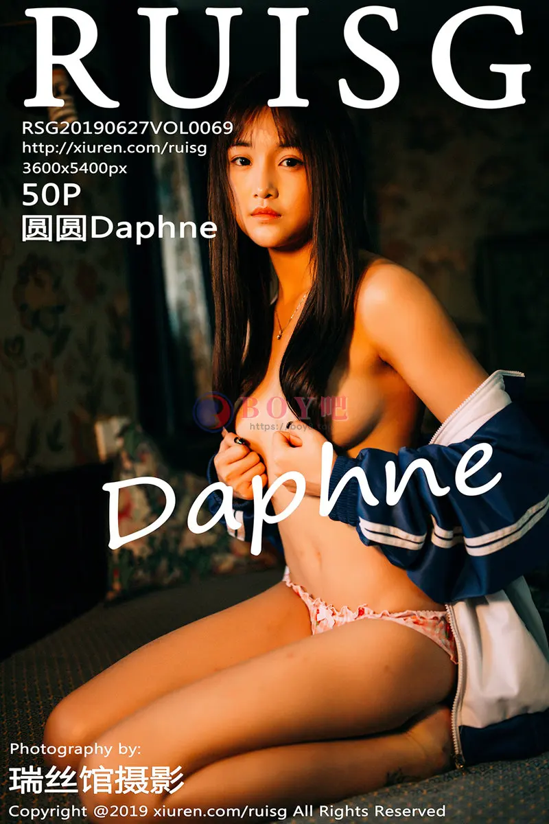 [RUISG瑞丝馆] Vol.069 嫩模圆圆Daphne私房脱运动服露花色内衣秀完美身材诱惑写真-BOY吧
