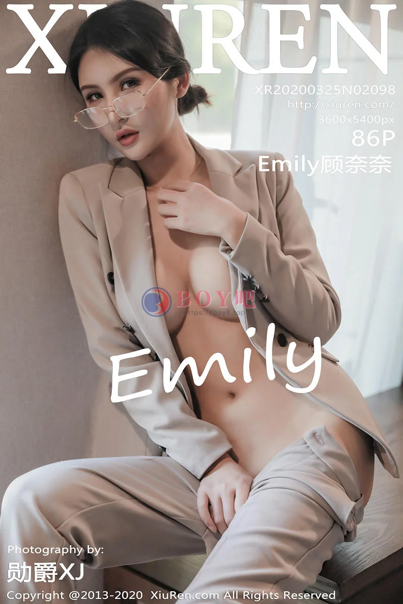 [XiuRen秀人网] No.2098 嫩模Emily顾奈奈私房OL制服半脱露无内肉丝风骚诱惑写真-BOY吧