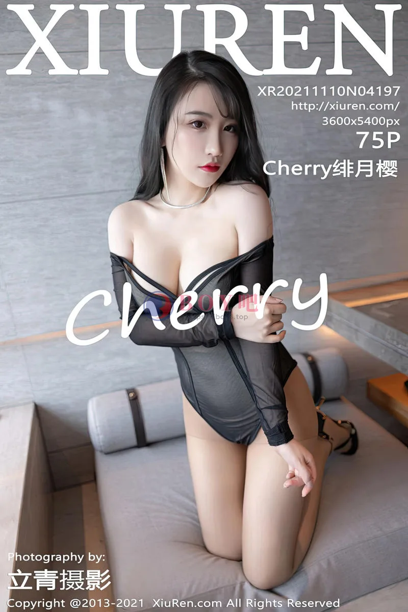 [XiuRen秀人网] NO.4197 女神Cherry绯月樱深圳旅拍私房脱短裙露黑色高叉连体衣诱惑写真 - BOY吧-BOY吧