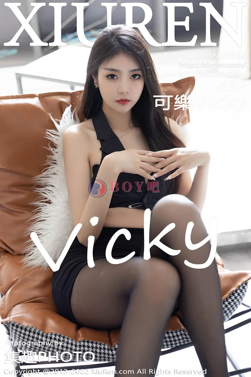 [XiuRen秀人网] No.5562 模特可乐Vicky私房性感黑色服饰配超薄黑丝秀苗条身材魅惑写真-BOY吧