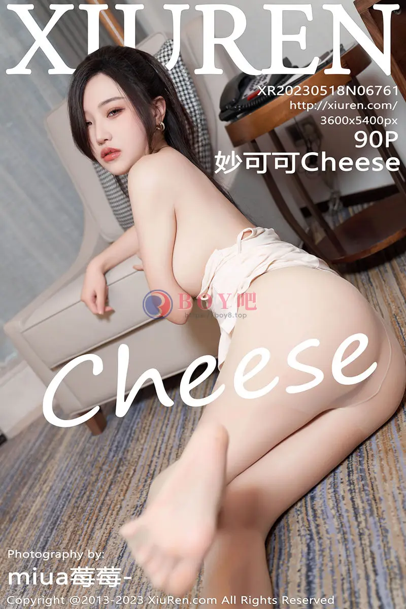 [XiuRen秀人网] No.6761 模特妙可可Cheese浅色吊带长裙配原色丝袜秀完美身材诱惑写真-BOY吧
