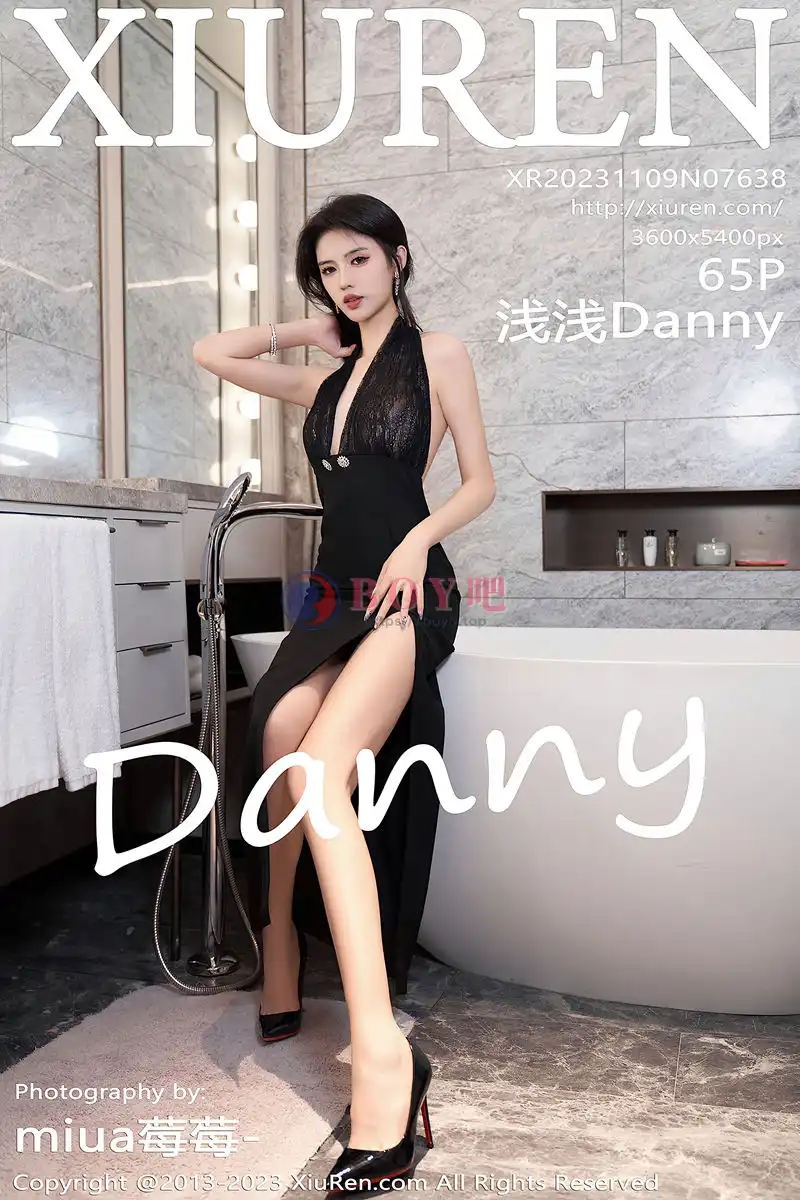 [XiuRen秀人网] No.7638 模特浅浅Danny性感黑色长礼裙半撩秀白嫩翘臀美腿完美诱惑写真-BOY吧