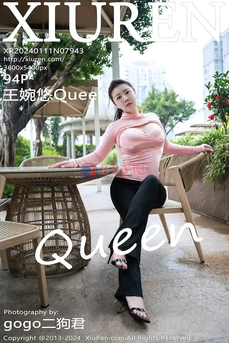 [XiuRen秀人网] No.7943 模特王婉悠Queen性感粉色上衣配黑长裤秀丰腴惹火身材诱惑写真-BOY吧