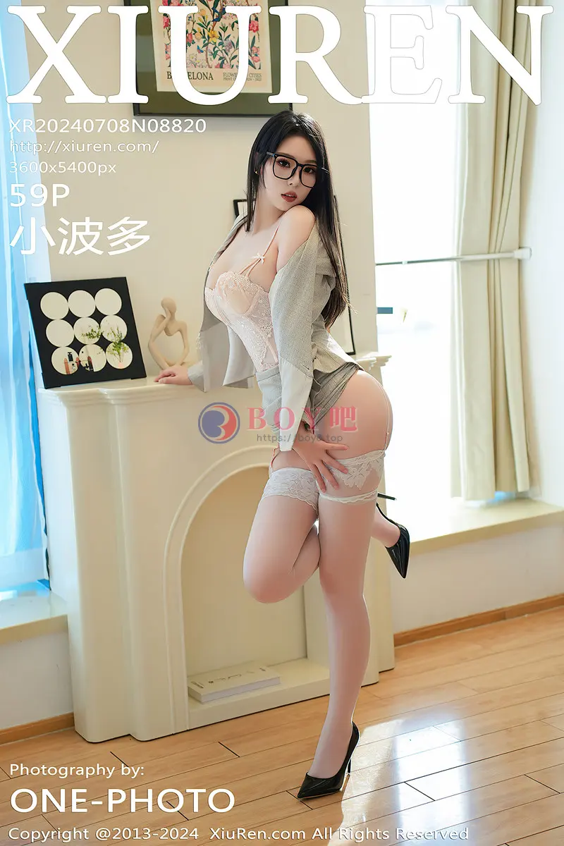 [XiuRen秀人网] No.8820 模特小波多性感灰色制服露粉色内衣配白色蕾丝吊袜惹火诱惑写真-BOY吧
