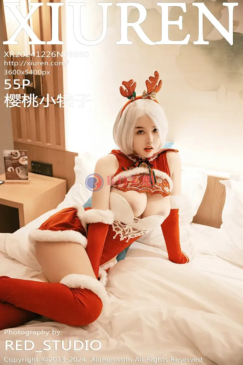 [XiuRen秀人网] NO.9660 模特樱桃小犊子性感红色圣诞装扮半脱秀丰满身材完美诱惑写真-BOY吧