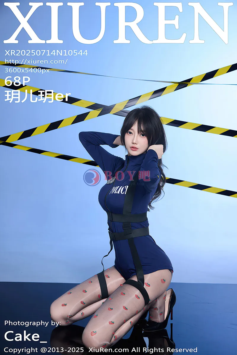 [XiuRen秀人网] NO.10544_模特玥儿玥er性感制服配草莓黑丝+胶带裹身秀曼妙身姿诱惑写真-BOY吧