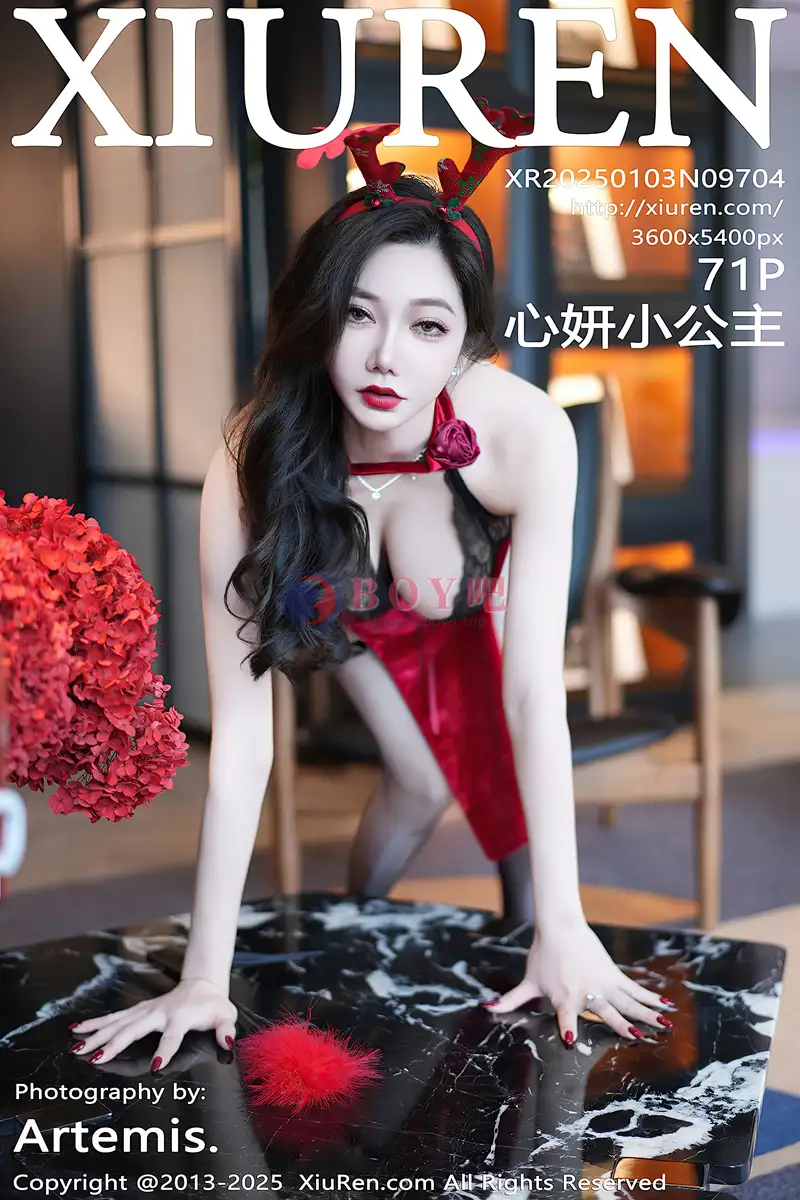 [XiuRen秀人网] NO.9704 女神心妍小公主性感红色蕾丝情趣服饰配黑丝吊袜极致魅惑写真-BOY吧