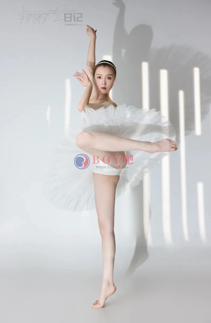 GALLI嘉丽 舞蹈生日记 2021.12.29 NO.085 高雯雯3 [40P-306MB]-BOY吧