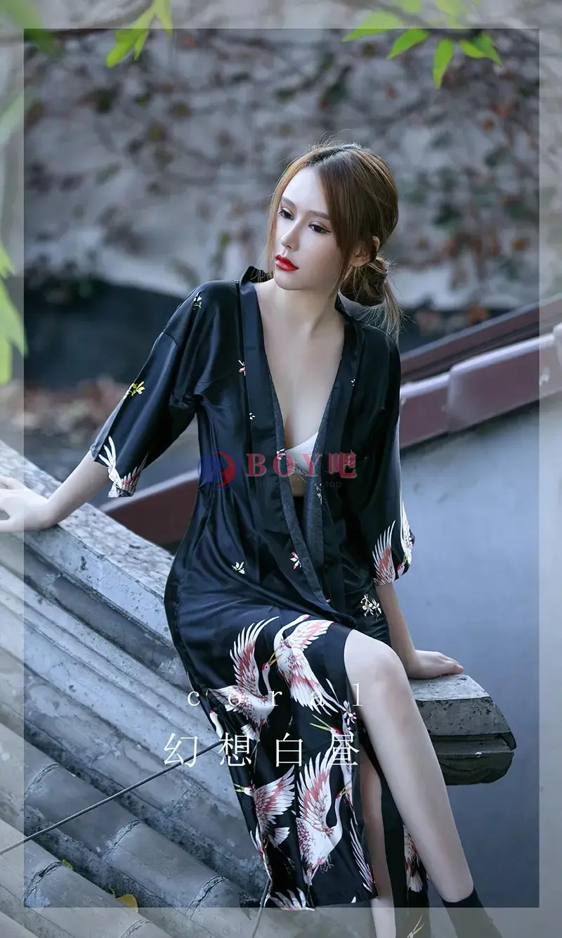 [Ugirls爱尤物] NO.2529 模特Coral私房性感多套服饰系列秀曼妙身姿迷人诱惑写真-BOY吧