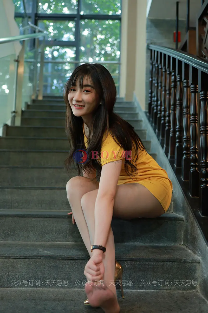 [IESS异思趣向] 2021.05.18 丝享家 806 秋秋 蛋黄的长裙 [78P-122MB]-BOY吧