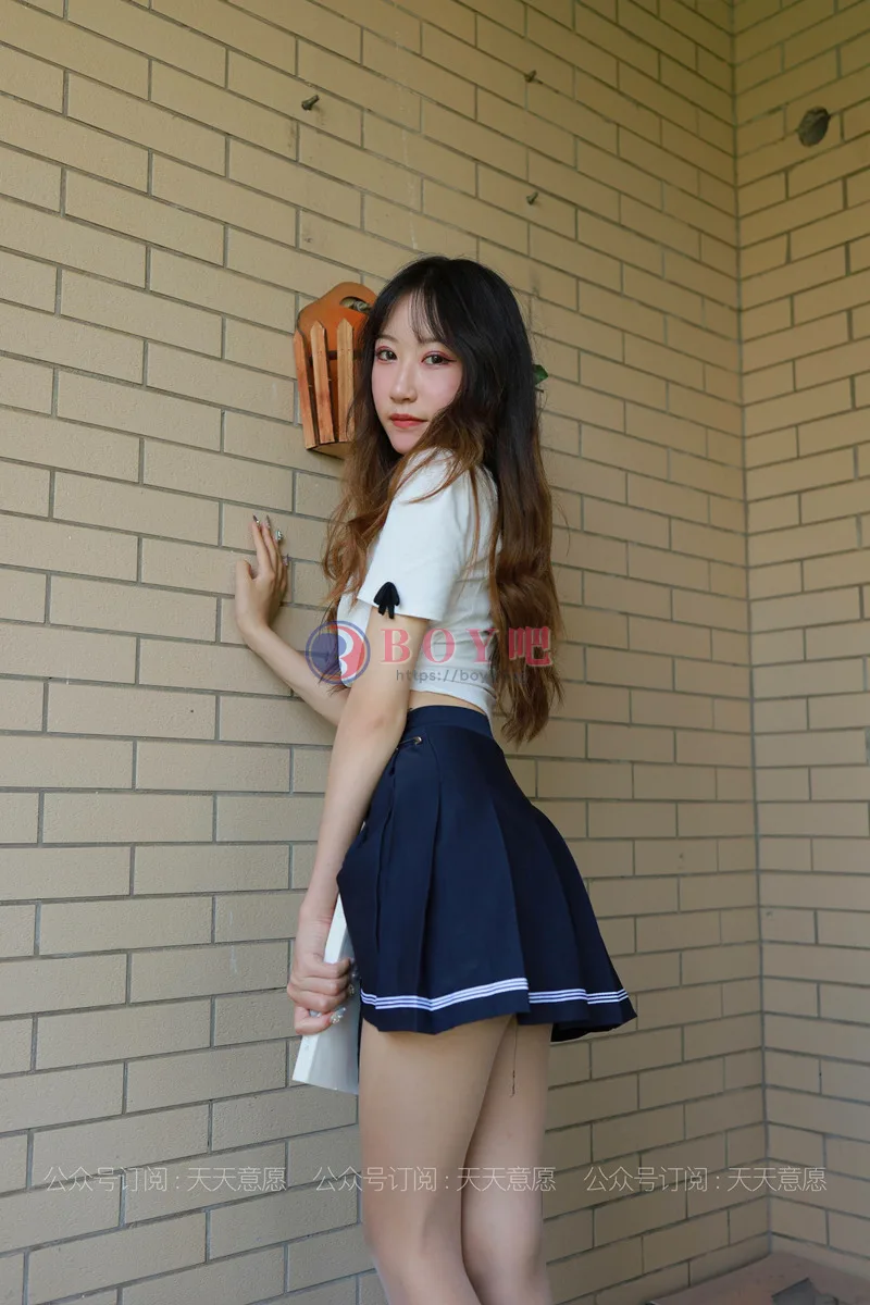 [IESS异思趣向] 2021.06.05 丝享家 823 怡怡 长腿少女 新人报道 [90P-171MB]-BOY吧
