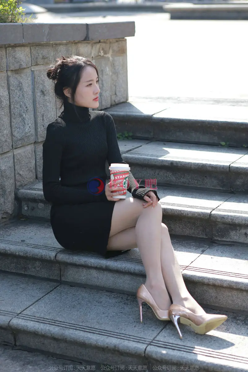 [IESS异思趣向] 2022.03.21 丝享家 1035 婉萍 黑色包臀裙 [89P-107MB]-BOY吧