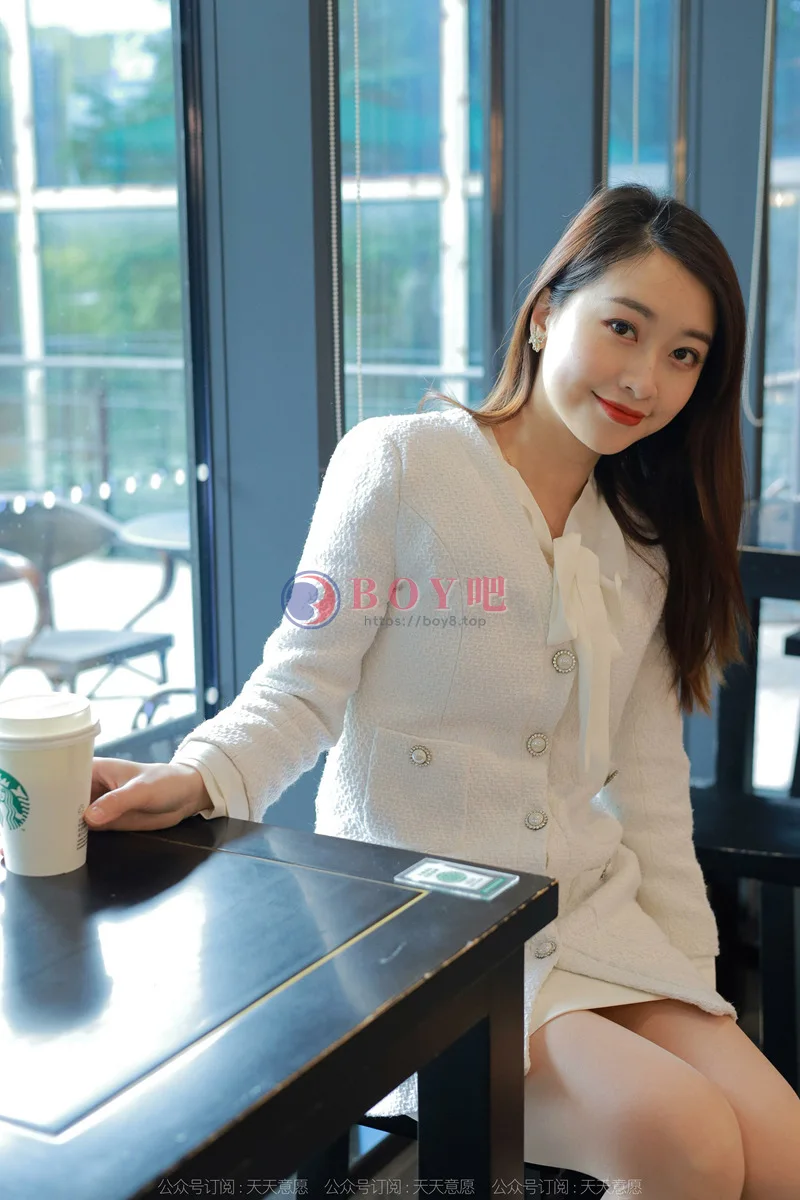 [IESS异思趣向] 2022.04.18 丝享家 1063 小婕 纯白OL套装 [85P-132MB]-BOY吧