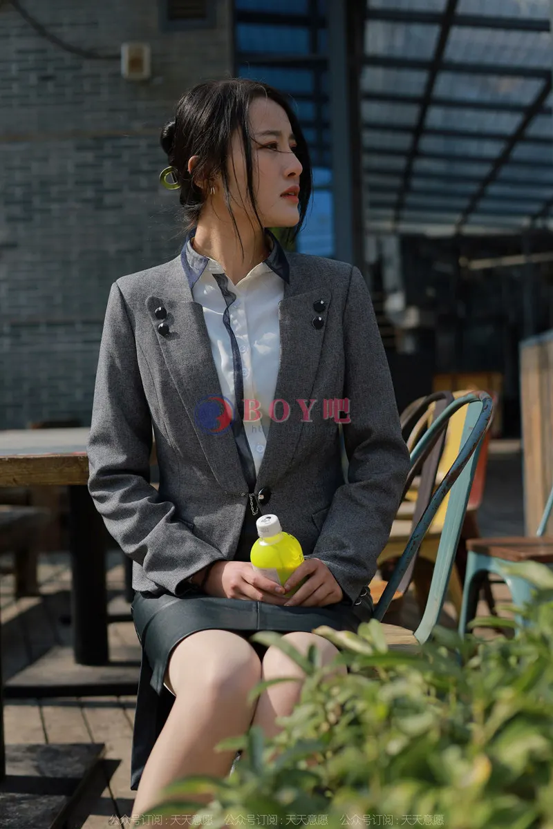 [IESS异思趣向] 2022.04.22 丝享家 1067 婉萍 转角遇见她 [80P-127MB]-BOY吧