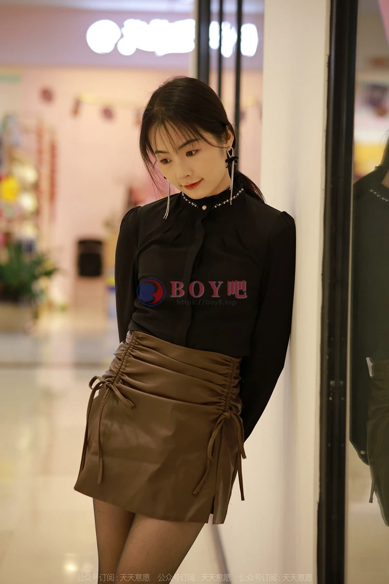 [IESS异思趣向] 2022.05.12 丝享家 1086 小金 嘿丝逛街 [83P-104MB]-BOY吧