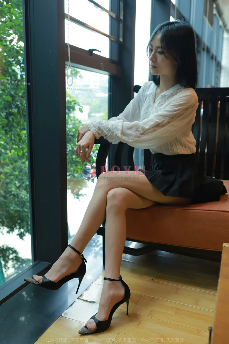 [IESS异思趣向] 2022.05.30 丝享家 1103 小六 超短百褶裙 [94P-143MB]-BOY吧