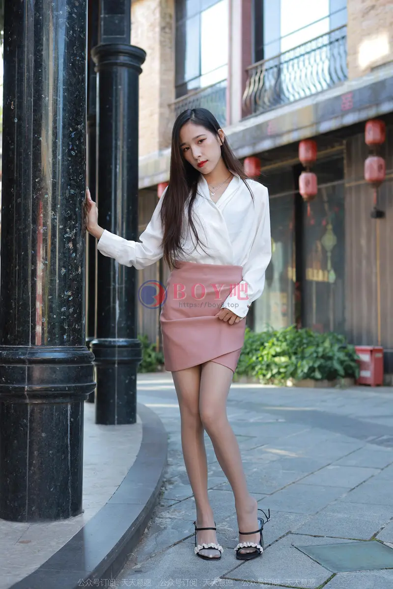 [IESS异思趣向] 2022.10.27 丝享家 1250 美子 街角的爱人 [88P-92MB] - BOY吧-BOY吧