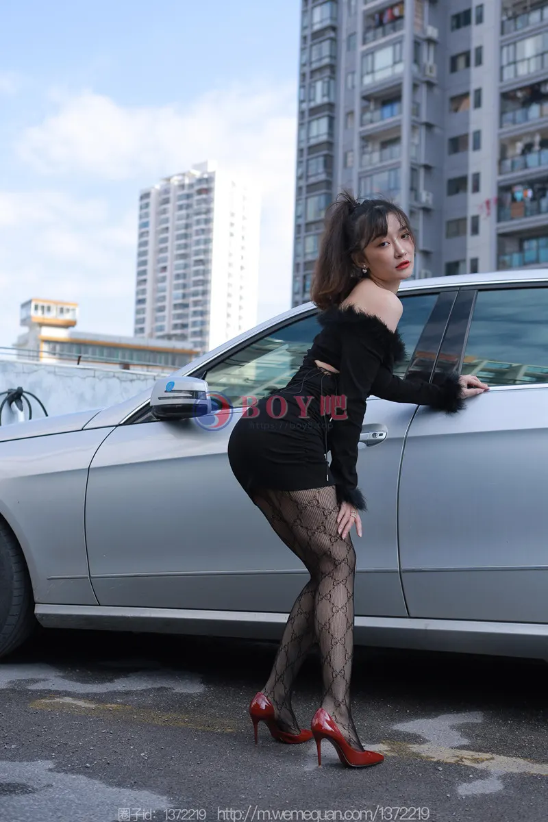 [IESS异思趣向] 2022.12.22 丝享家 1306 秋秋 车上的故事 [90P-107MB]-BOY吧
