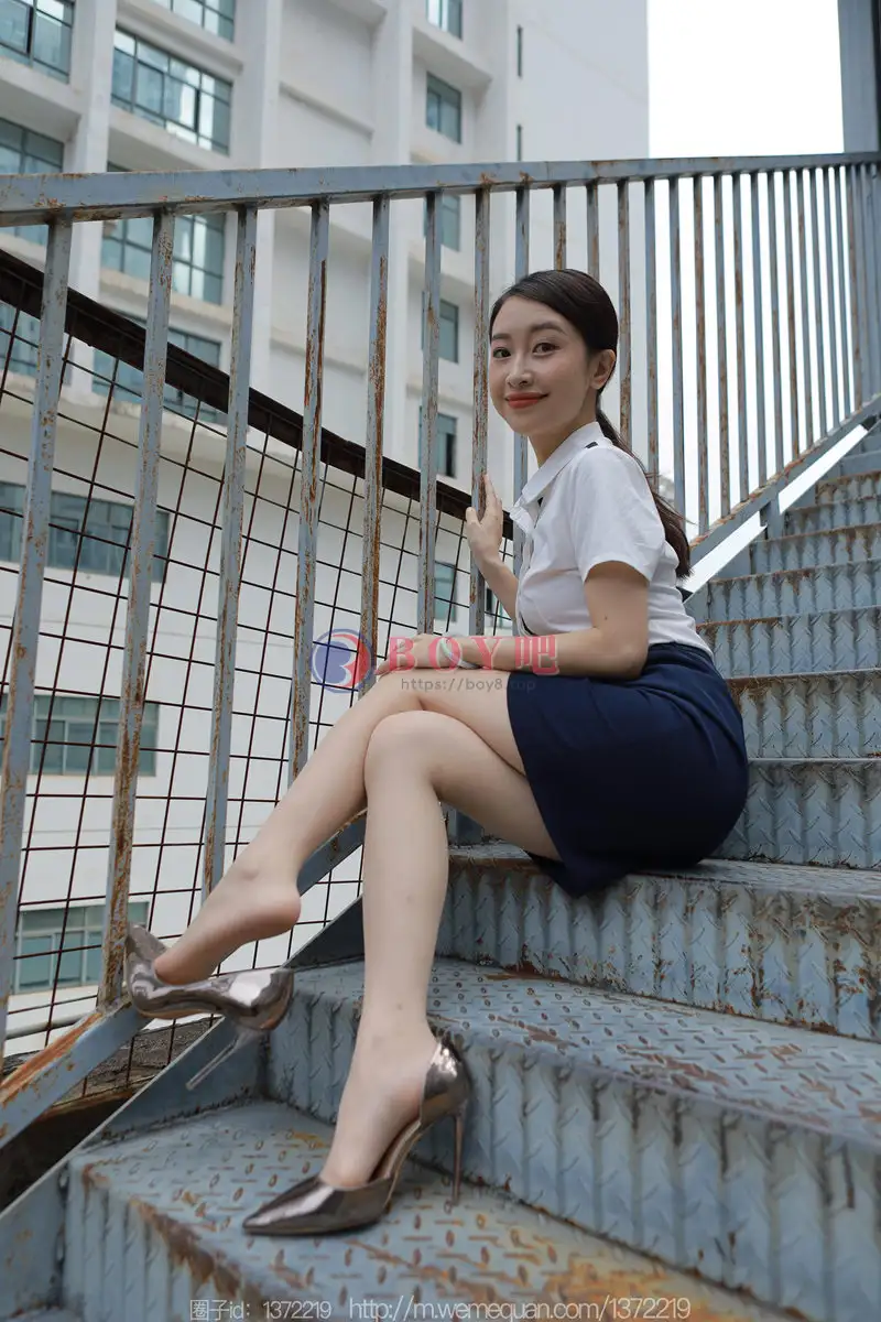 [IESS异思趣向] 2023.05.20 丝享家 1456 小婕 桌上的交易 [89P-86MB]-BOY吧