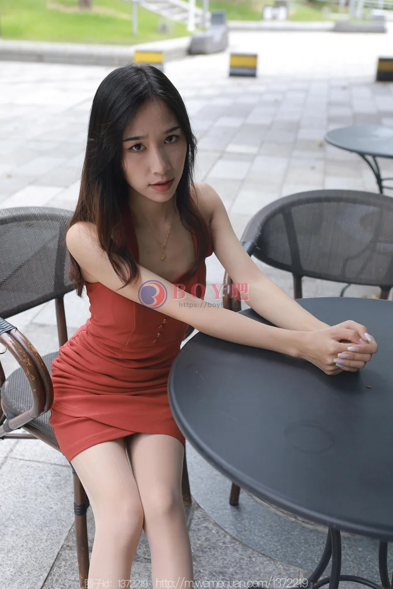 [IESS异思趣向] 2023.07.27 丝享家 1492 美子 街头丽人 [86P-103MB]-BOY吧