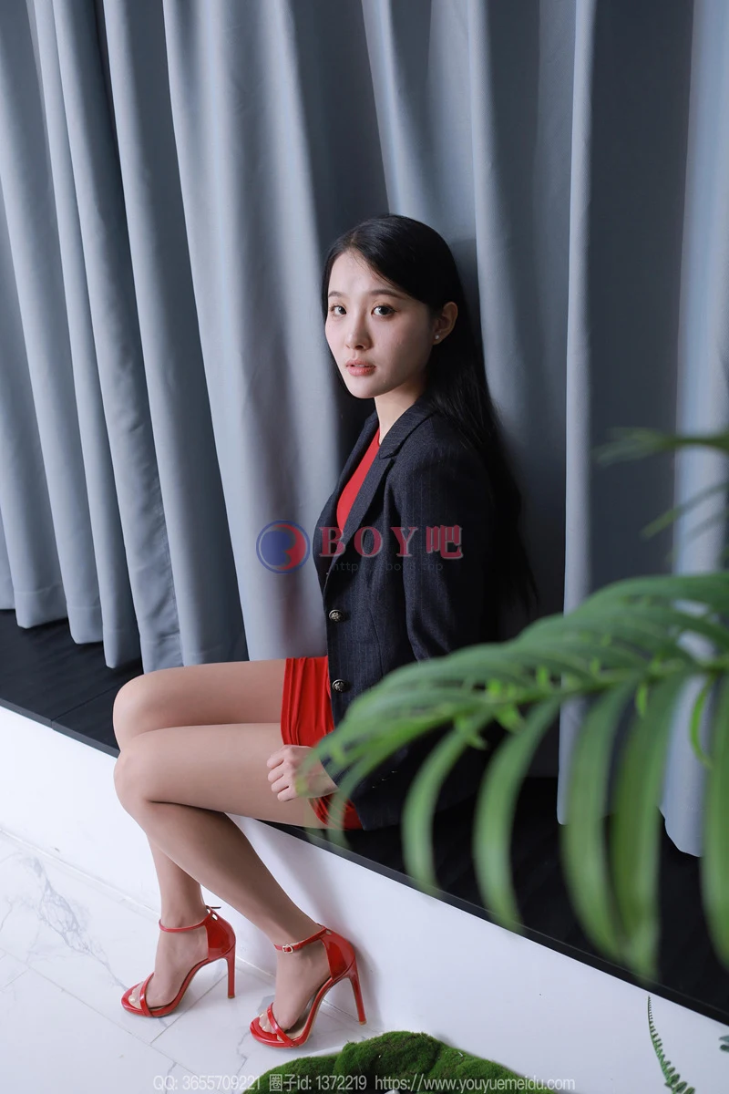 [IESS异思趣向] 2024.04.16 丝享家 1717 婉萍 绿野仙踪 [88P-79MB]-BOY吧