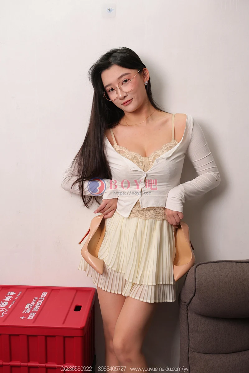 [IESS异思趣向] 2026.04.25 丝享家 2334 秋秋 丰满女人（下） [87P-93MB]-BOY吧
