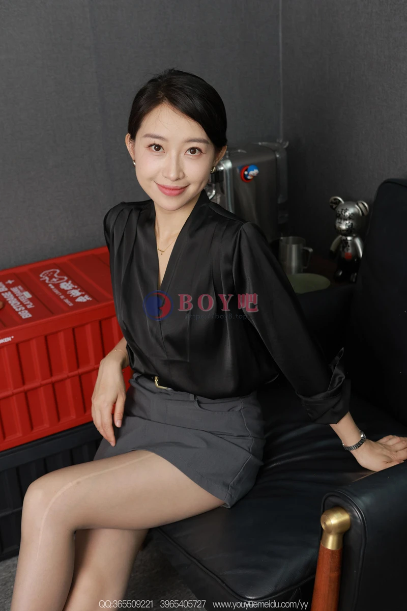 [IESS异思趣向] 2026.06.26 丝享家 2396 小婕 红底御姐 [89P-95MB]-BOY吧