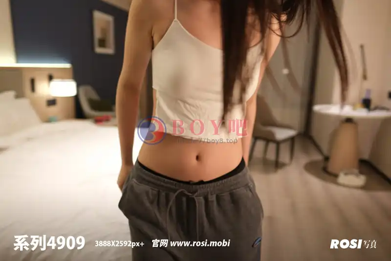 [ROSI写真] 2025.05.14 NO.4909 [115+1P-196MB]-BOY吧