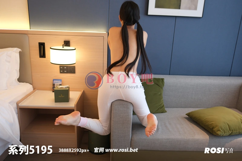 [ROSI写真] 2026.02.24 NO.5195 [75+1P-211MB]-BOY吧