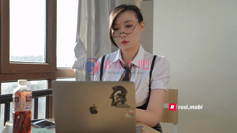 [ROSI写真] 小视频系列 NO.571 [1V-148MB]-BOY吧