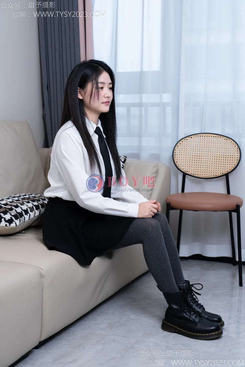 甜予摄影 2025.02.24 NO.168 澜澜-短靴、小腿袜、肉丝 [165P+2V-5.44GB]-BOY吧