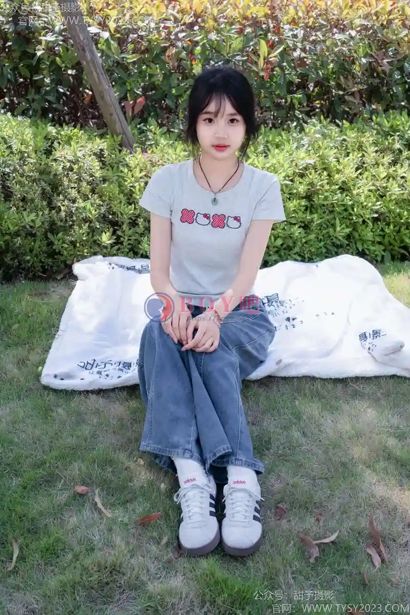 甜予摄影 2025.04.25 NO.194 小橙子-板鞋、白棉袜、裸足 [130P+2V-5.41GB]-BOY吧
