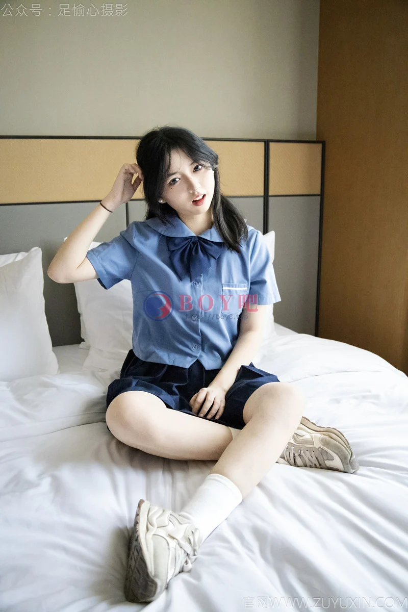 足愉心 NO.115 水水（搭配：运动鞋、白棉袜、裸足） [150P+2V-4.47GB]-BOY吧